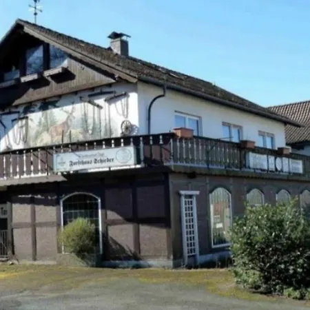 Altes Forsthaus Penthouse & Fachwerkstuebchen Fuer Monteure Und Firmen Am Schiedersee Schieder-Schwalenberg